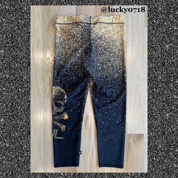 SoulCycle x Zara Terez EUC Black w Gold Confetti Capri Workout Legging Sz S - Picture 6 of 9